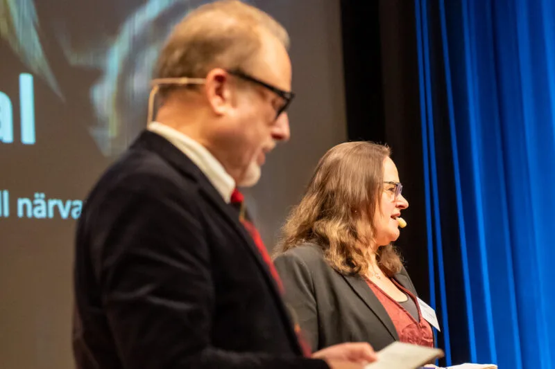 Vd Tomas Abrahamsson och skolchef Terese Lundberg.